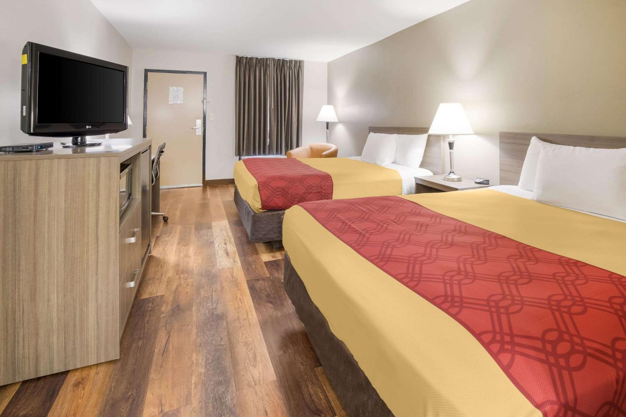 Econo Lodge Хендерсонвилл Экстерьер фото