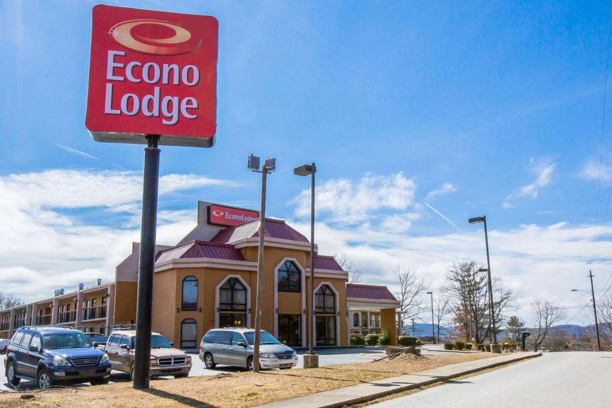 Econo Lodge Хендерсонвилл Экстерьер фото