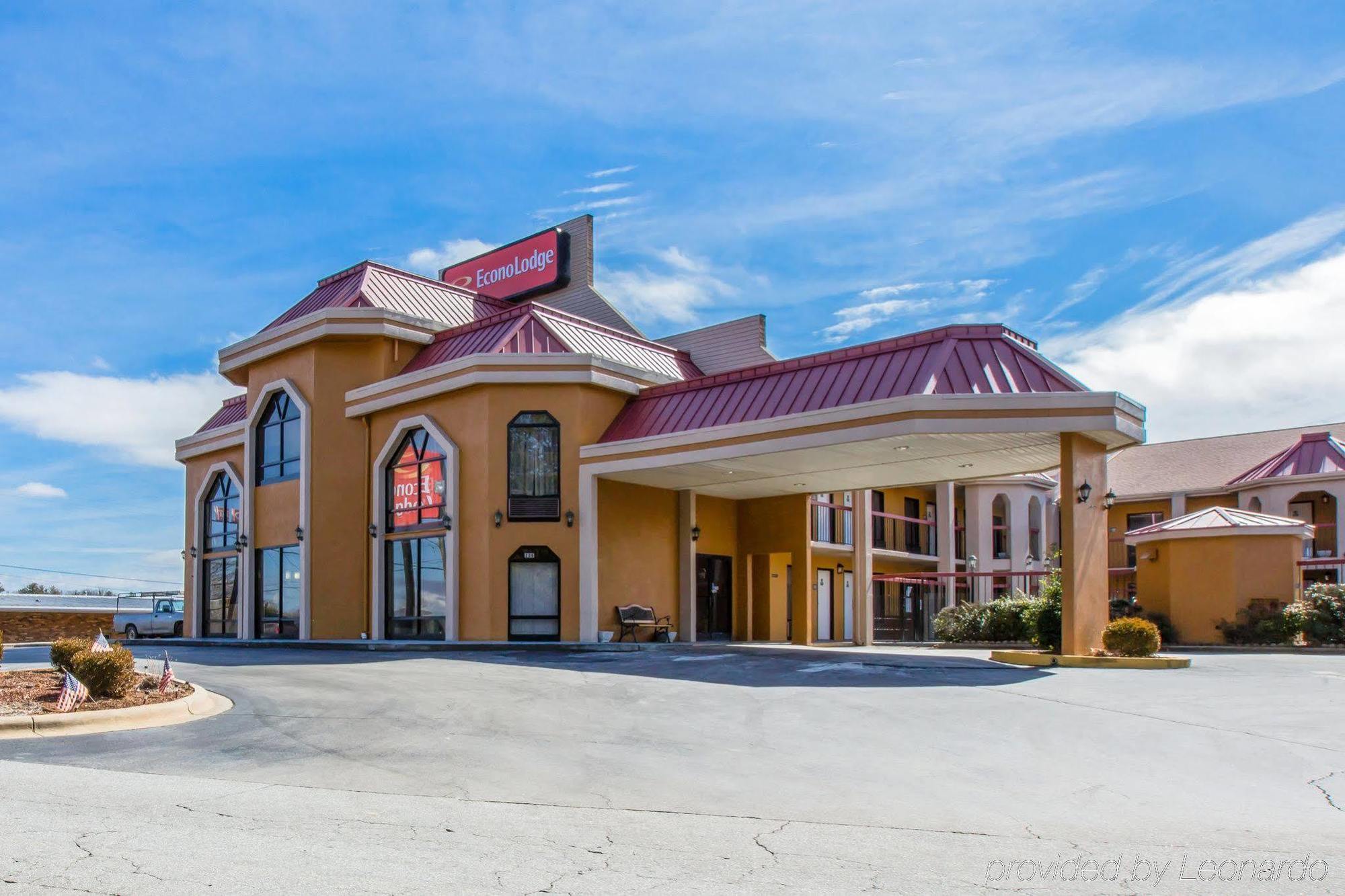 Econo Lodge Хендерсонвилл Экстерьер фото